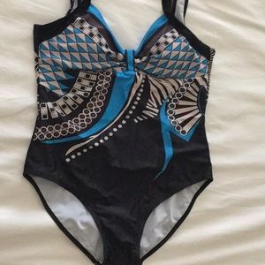 Bathing suit one piece